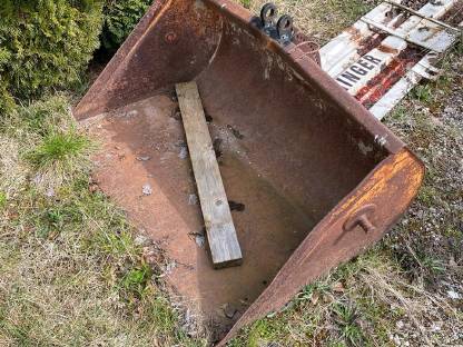 Verkaufe Frontlader-Schaufel 1,2 m breit