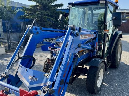 Bild 4:Iseki TG5390 Agrarfahrzeug