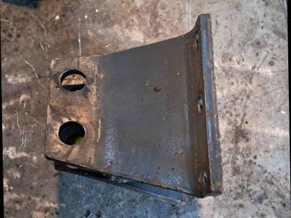 Bild 3:Anhängebock für Steyr 8000 Serie