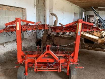 Bild 2:Einböck Striegl