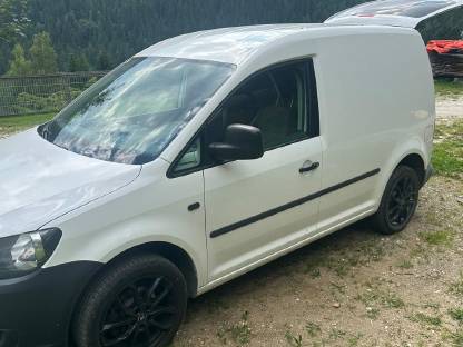 VW Caddy 1,6 TDI 75PS