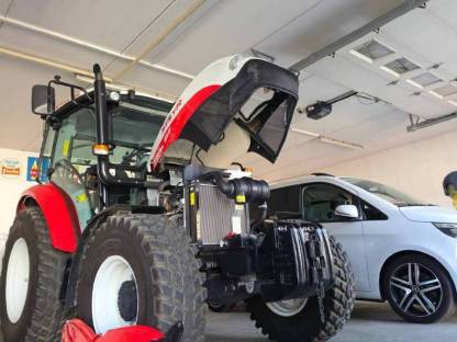 Bild 7:Steyr 4055 S Kompakt 2WD - 4WD