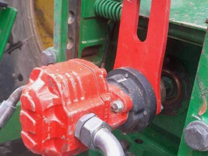 Bild 7:Sämaschine samt Frontpacker Horsch Express 3TD