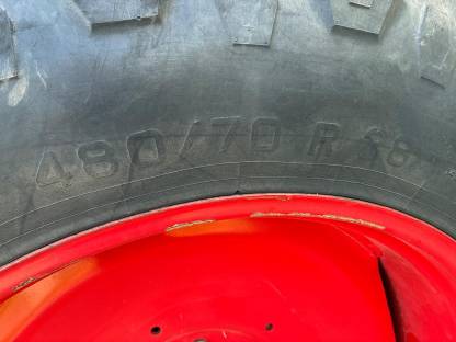 Bild 2:Reifen R38 Pirelli TM 700