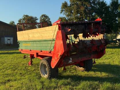 Bild 5:Kirchner T2040 Miststreuer