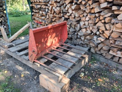 Bild 2:Frontladergabel für Hauerfrontlader