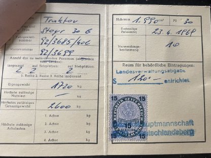 Bild 7:Steyr 30 B (EZ 1969) mit Kippmulde und Schneeketten