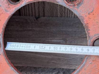 Bild 5:Kipperreifen mit 6-Lochfelge