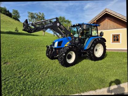 Bild 2:New Holland T 5060