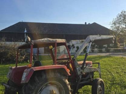 Bild 3:Massey Ferguson 135