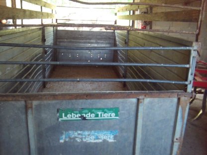 Bild 2:Viehanhänger