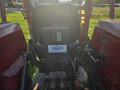 Bild 6:Massey Ferguson 135