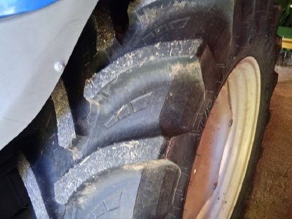 Bild 3:Traktor New Holland zu verkaufen TD 70D