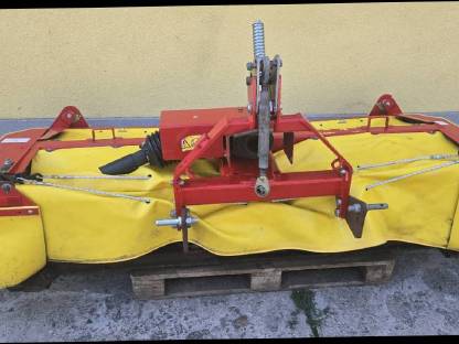 Bild 2:Mähwerk Fella SM 210