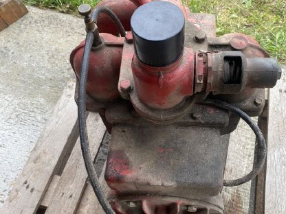 Bild 2:Kompressor Güllefass