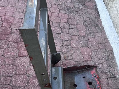 Bild 4:Frontgewichte für Traktor