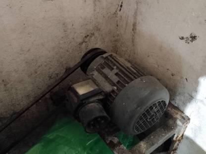 Bild 3:Obstpresse Voran