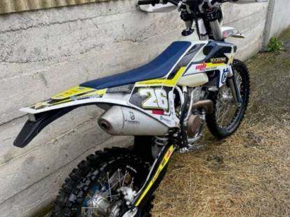 Verkaufe sehr gut erhaltene Husqvarna 350 FE
