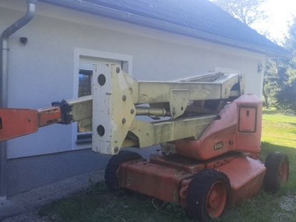 Bild 5:Gelenkteleskopbühne JLG M45A