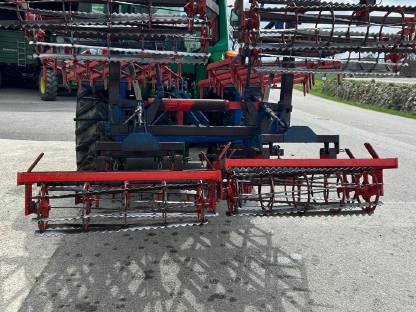 Bild 2:Einböck Egge