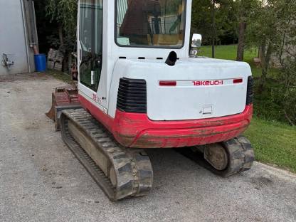 Bild 4:Takeuchi TB145