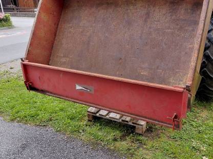 Bild 5:Kippschaufel von IMPOS