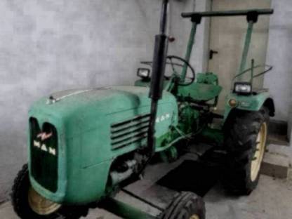 Bild 2:MAN 2F1 Traktor