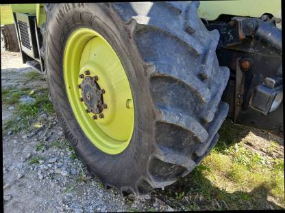 Bild 3:Kompletträder für MB Trac