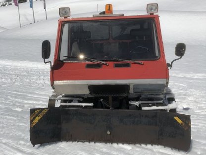 Bild 2:Prinoth All Pistenraupe Bj. 1982