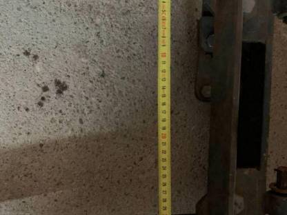 Bild 7:Rasentraktor Schneepflug