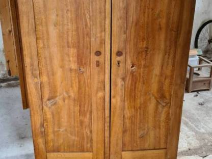 Bild 7:Alte Holzschränke