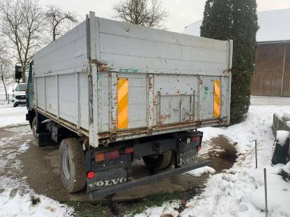 Bild 5:Volvo F610 Kipper