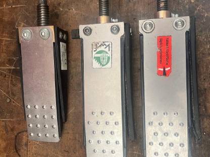 Bild 2:Bast-Ing Fällkeile