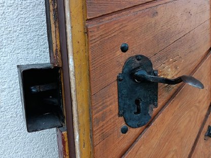 Bild 2:Alte Haustür