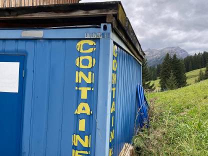 Bild 2:Baucontainer