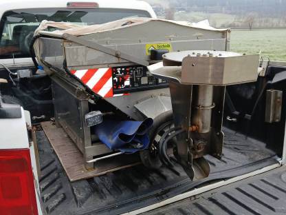 Bild 6:Verkaufe Streugerät