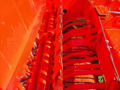 Bild 8:Pöttinger Pony Ladewagen