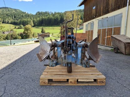 Bild 2:Vogel & Noot Wende-Pflug mechanisch