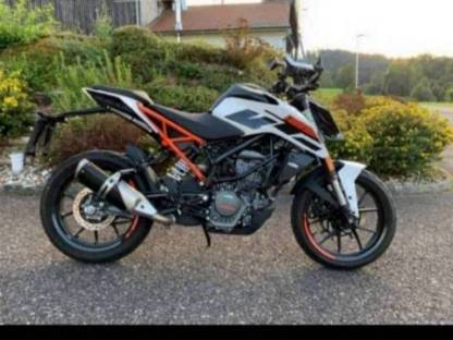 Bild 2:Motorrad KTM Duke 125