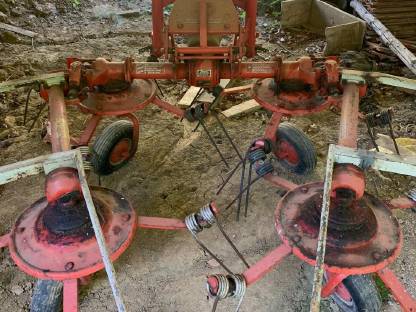 Bild 3:Kuhn Kreiselheuer GF 440 P