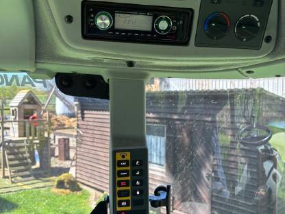 Bild 7:Claas Arion 440 CIS Panoramic