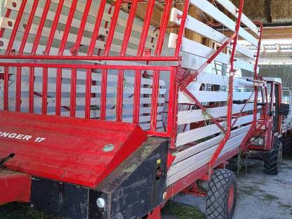 Bild 2:Ladewagen Pöttinger 17