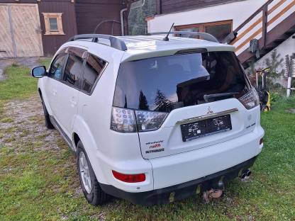 Bild 2:Mitsubishi Outlander