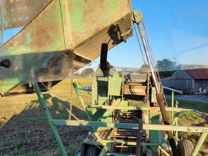 Bild 8:Wisent Kartoffelvollernter