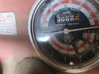 Bild 6:Ferguson 135 Super