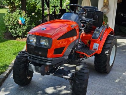 Bild 2:Kioti-Traktor CK20 HST zu verkaufen