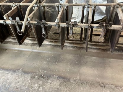 Bild 2:Verkaufe Kälberselbstfanggitter