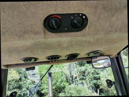 Bild 8:New Holland L 75 / 85