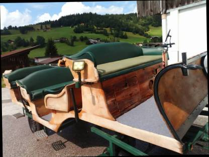 Bild 5:Kutsche für bis zu 12 Personen