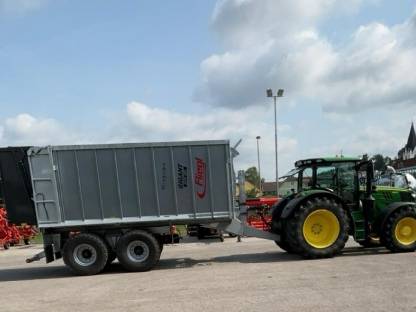 Bild 2:Transportarbeiten mit Abschiebewagen